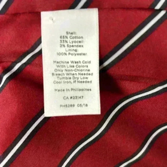 Talbots Red Raincoat/Overcoat/Trench Coat W/Belt 2 Front Pockets Lined Size M - Picture 9 of 11